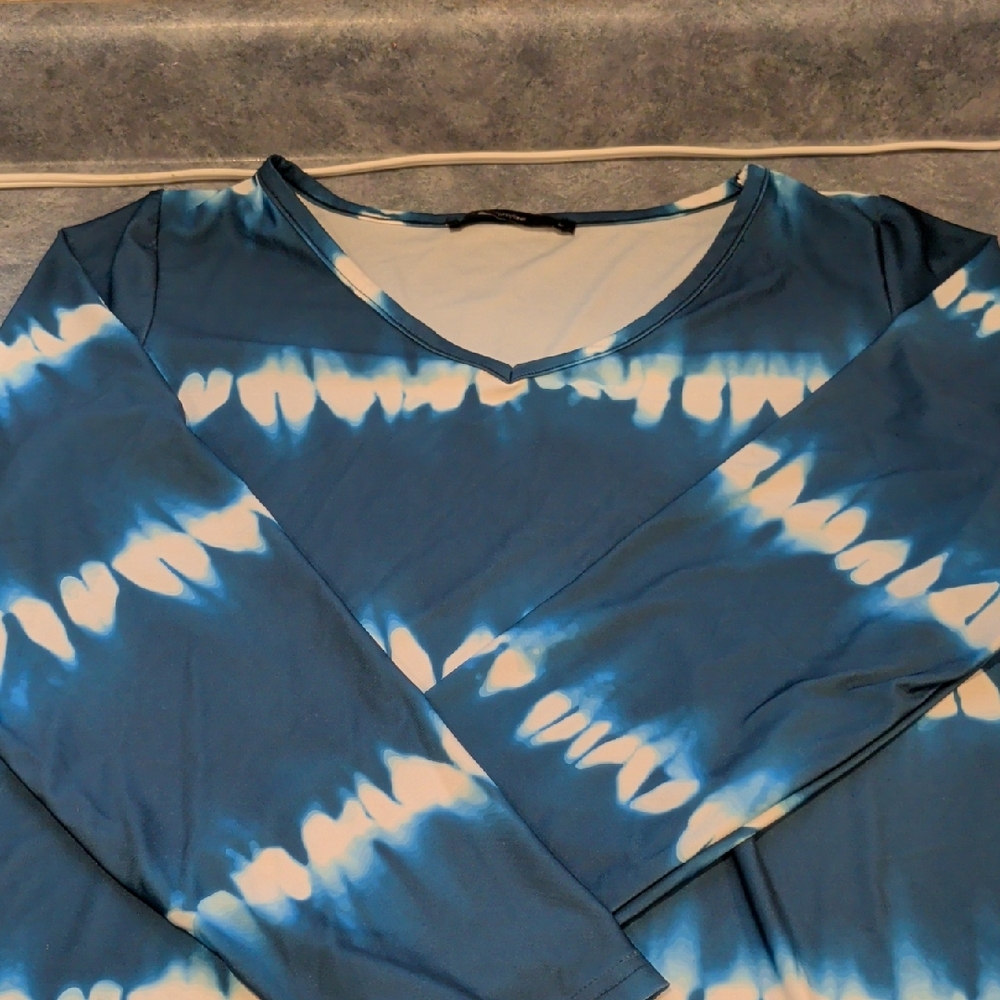 $15 Or Two For $20 Sakura Blue and White Long Sleeve Tie-Dye Top
